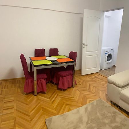 Ferienwohnung Ria & Mihai Apartament Galati Exterior foto